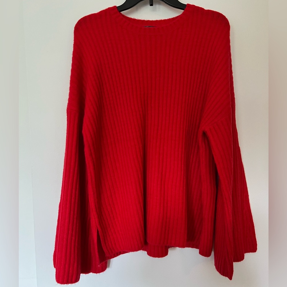 NWOT Missguided red sweater size 2/4